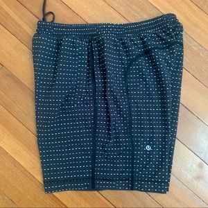 Lululemon Pace Breaker Black/White 9” Short